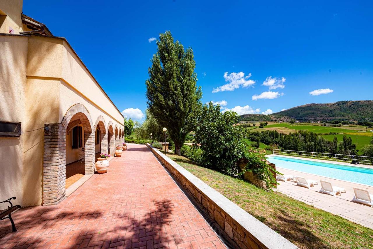 Abadia Farneto Villa Gubbio Luaran gambar