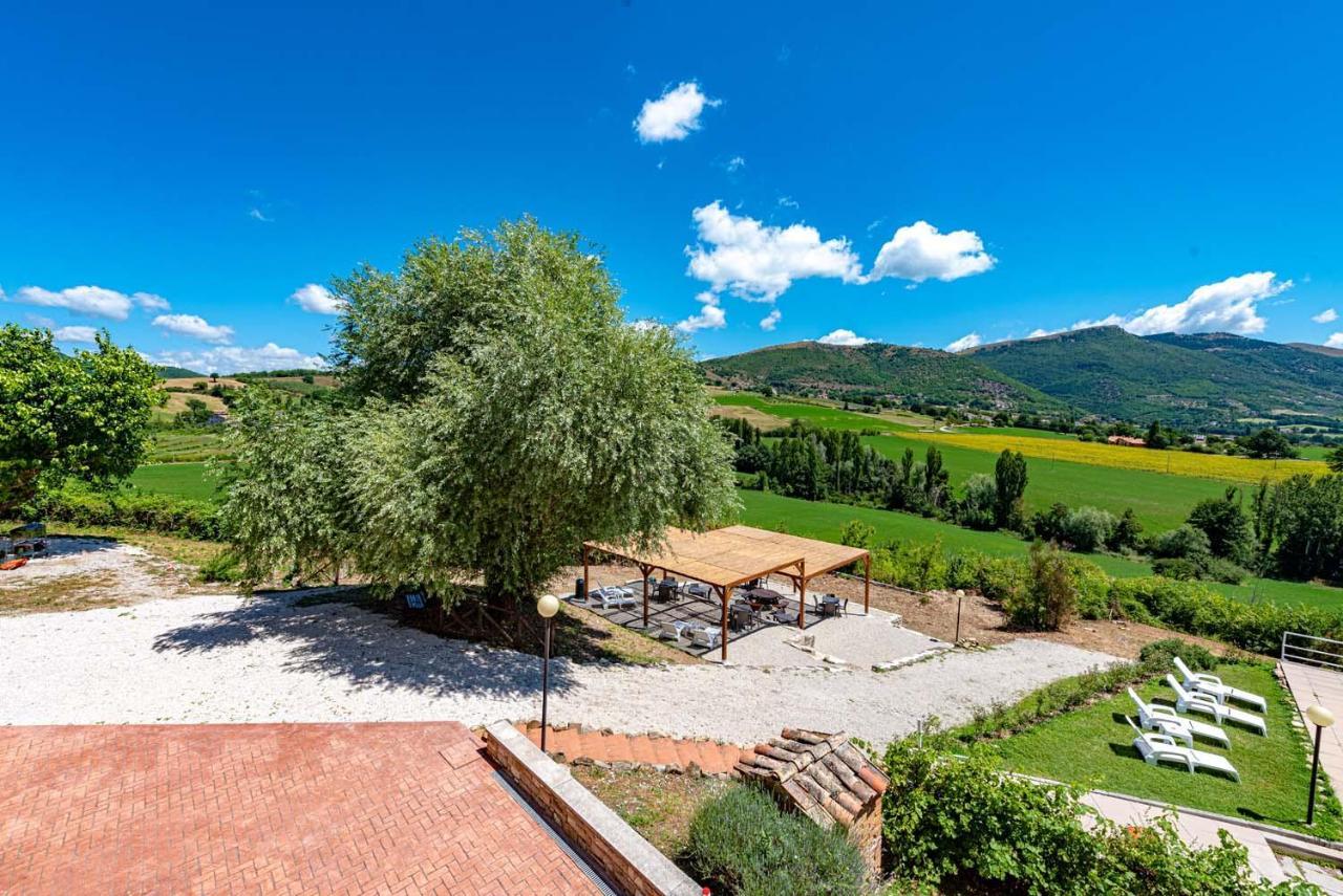 Abadia Farneto Villa Gubbio Luaran gambar