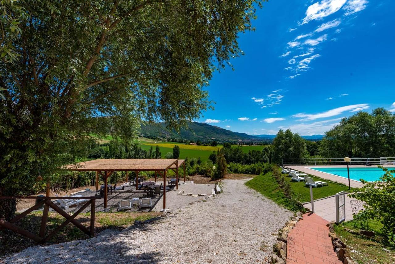 Abadia Farneto Villa Gubbio Luaran gambar