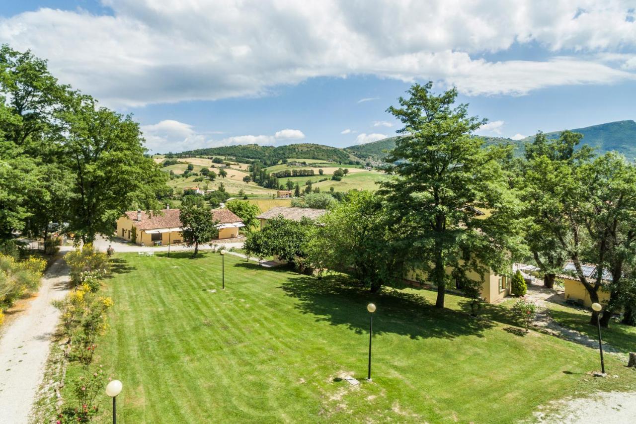 Abadia Farneto Villa Gubbio Luaran gambar